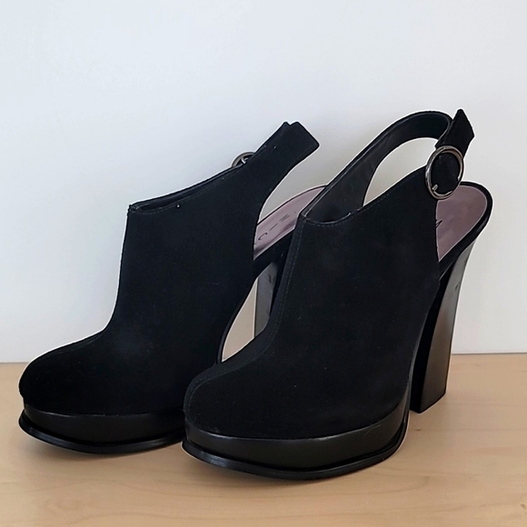Michael Sable Black Suede Platform Heels Size 7 - Picture 4 of 7